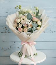 Букет цветов из:  Розы и Лизиантусы #REPLACE_PRED# Аксиньино