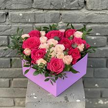 Цветочная композиция из Розы в коробке #REPLACE_PRED# Аксиньино