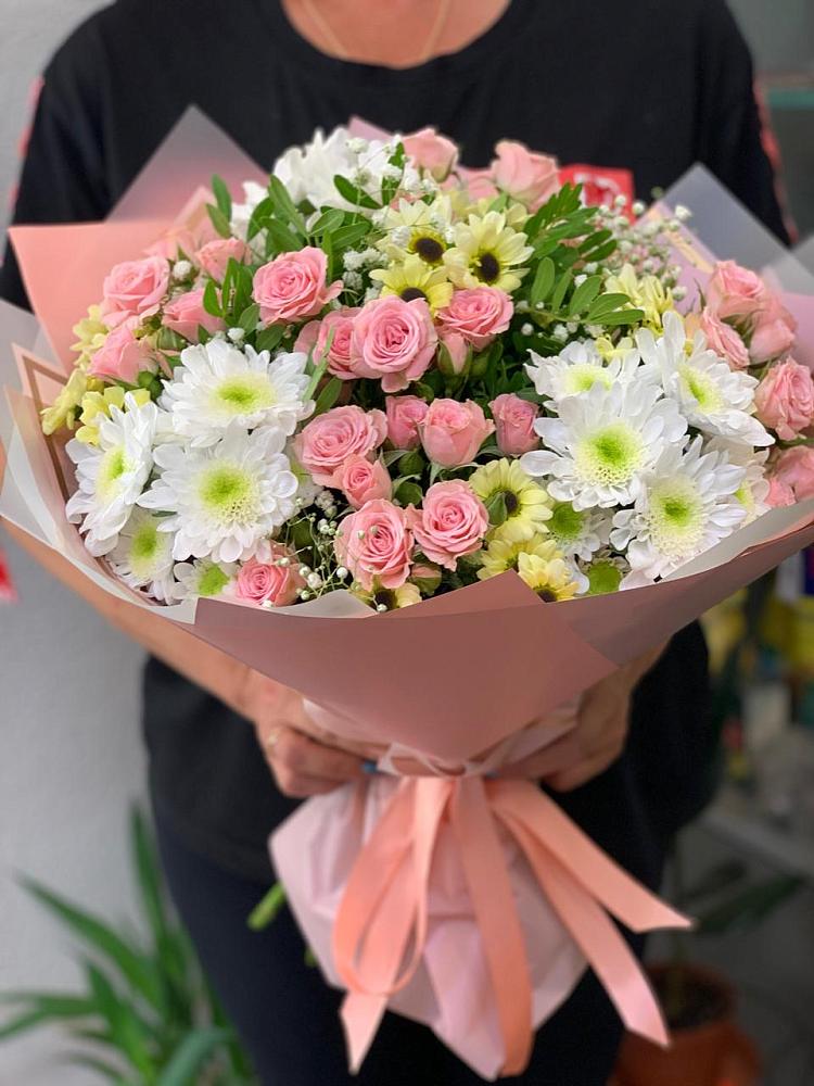 Букет цветов из: Розы и Хризантемы в Аксиньино