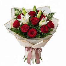 Букет цветов из:  Лилии и Розы в Аксиньино