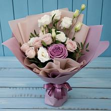 Букет цветов из:  Розы и Лизиантусы в Аксиньино