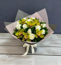 Букет цветов из:  Орхидеи и Розы в Аксиньино