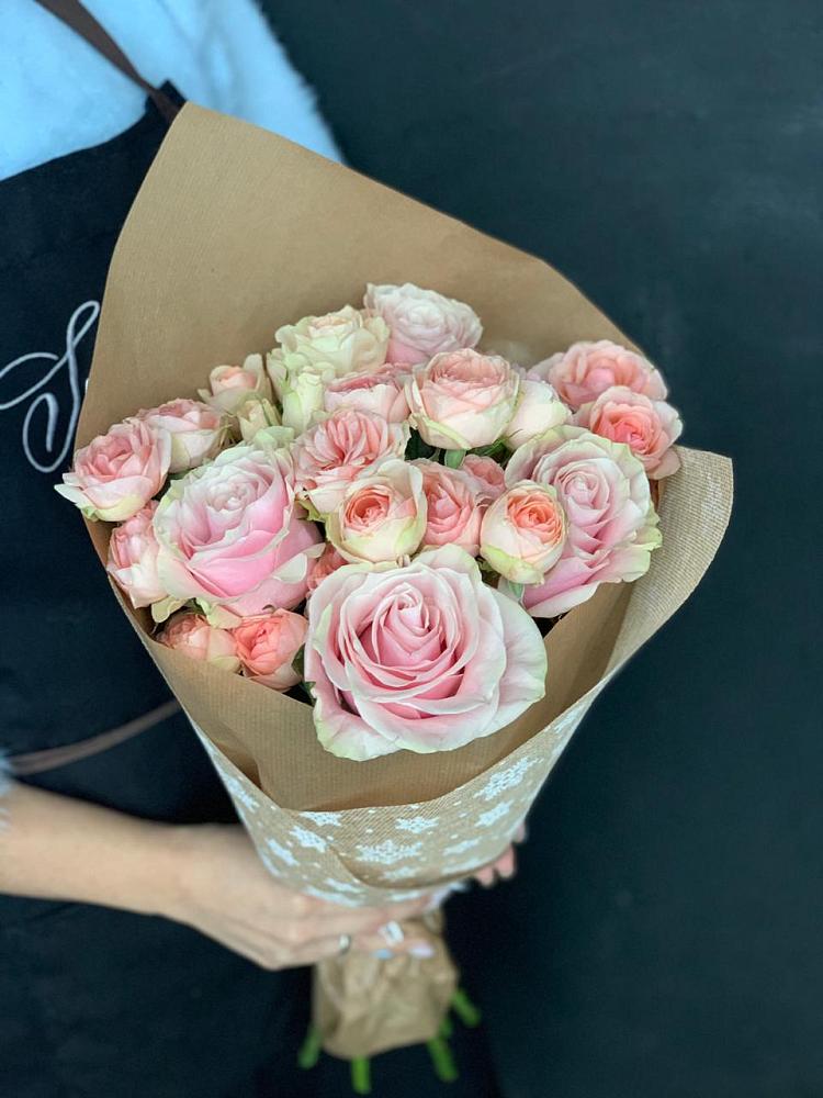 Букет цветов из: Хризантемы и Розы в Аксиньино