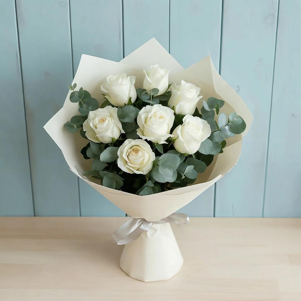 Букет Белые розы в Эвкалипте в Аксиньино