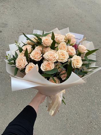 Букет Кремовые розы Латте в Аксиньино