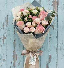 Букет цветов из:  Розы #REPLACE_PRED# Аксиньино
