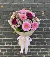 Букет цветов из:  Герберы и Хризантемы в Аксиньино
