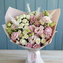 Букет цветов из:  Альстромерии и Розы #REPLACE_PRED# Аксиньино